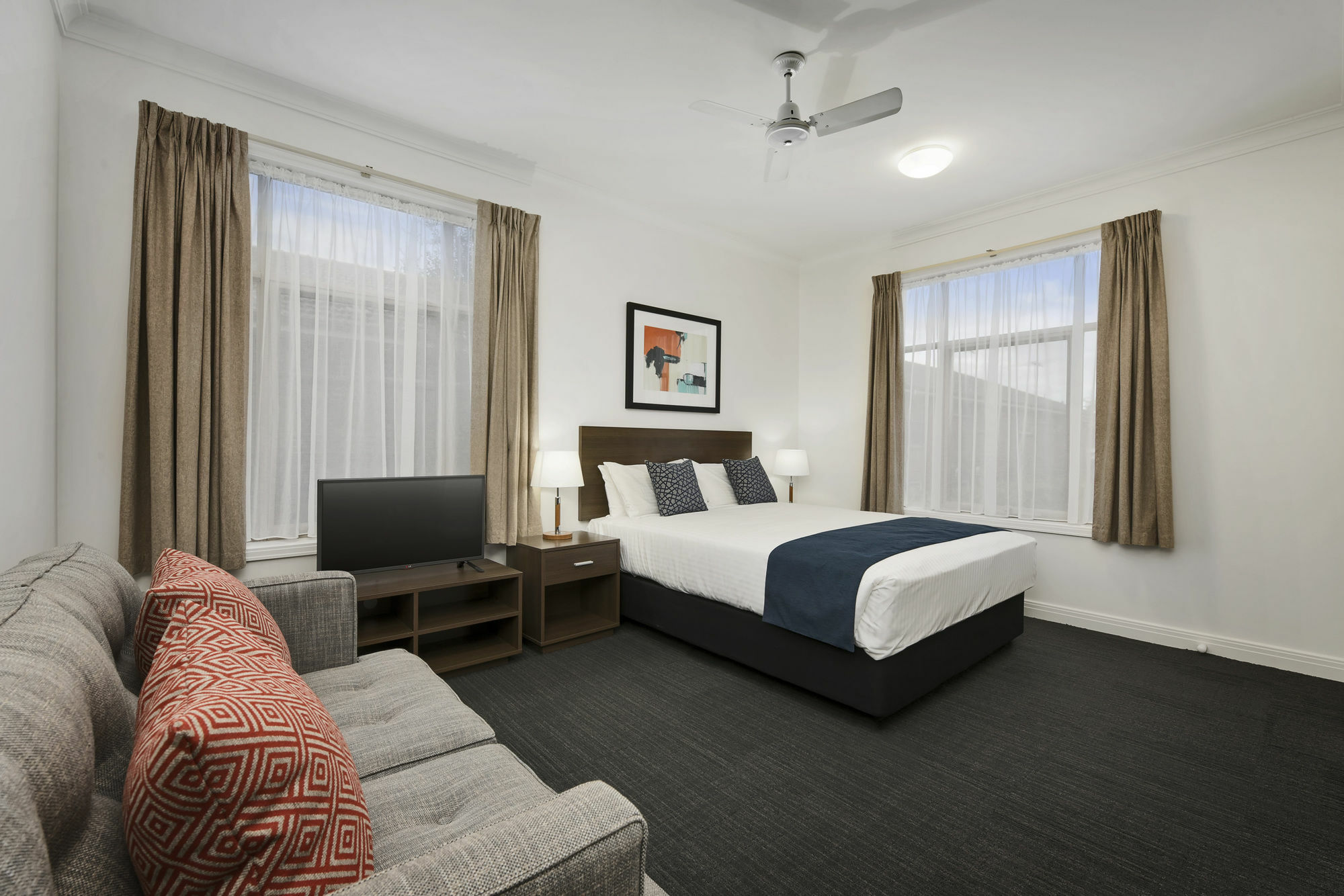 Quest Dandenong Aparthotel Exterior photo